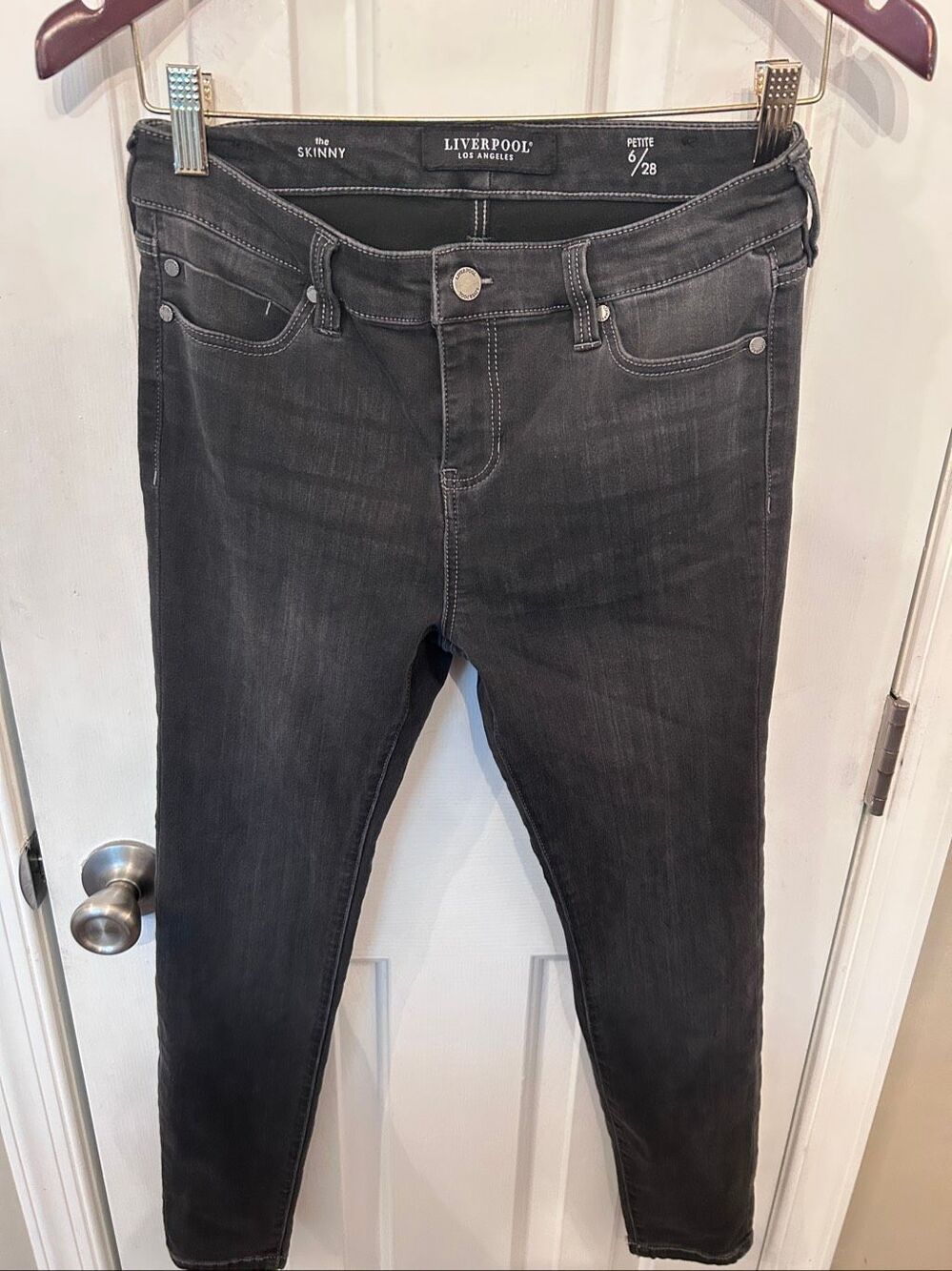 Liverpool black skinny jeans size 6 petite